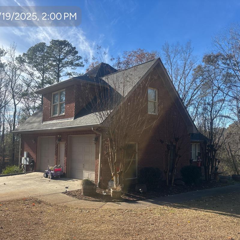 Owens Corning Onyx Black roof shingles on home Owens Corning Onyx Black roof shingles on home