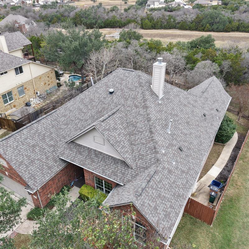 CertainTeed Landmark shingles on residential roof