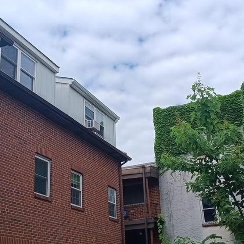 5K seamless gutter and downspout on brick home 5K seamless gutter and downspout on brick home