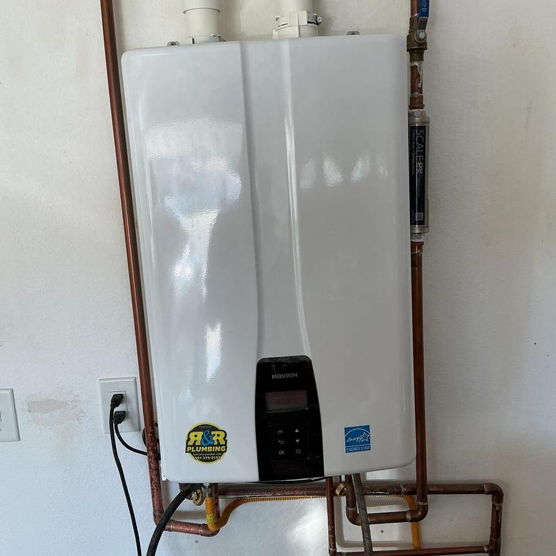 Tankless water heater with copper piping installation