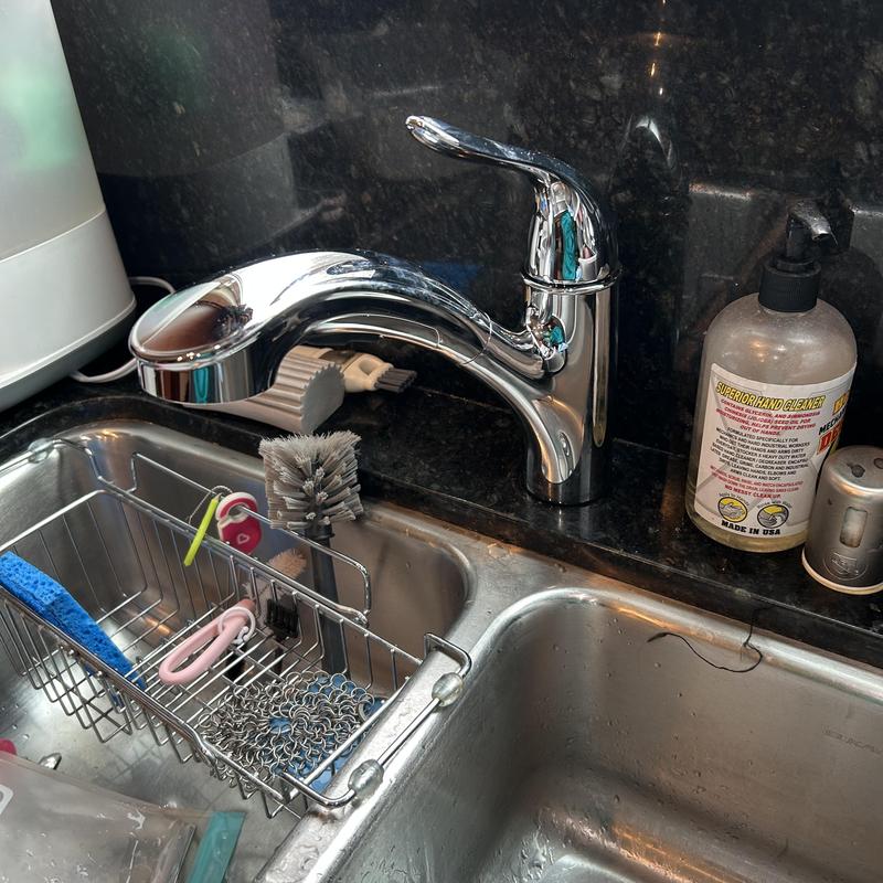 Moen kitchen faucet with pullout sprayer installation
