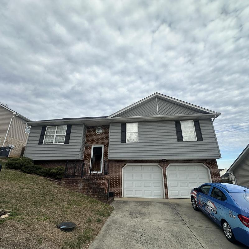 Residential shingle roof on split-level home in Blountville, TN