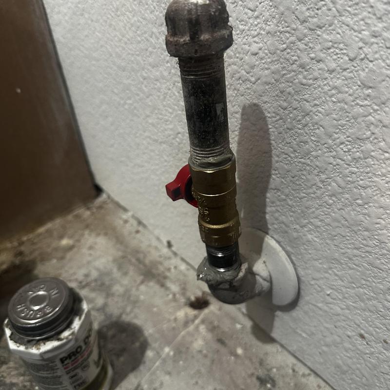 Gas shutoff valve behind kitchen range installation