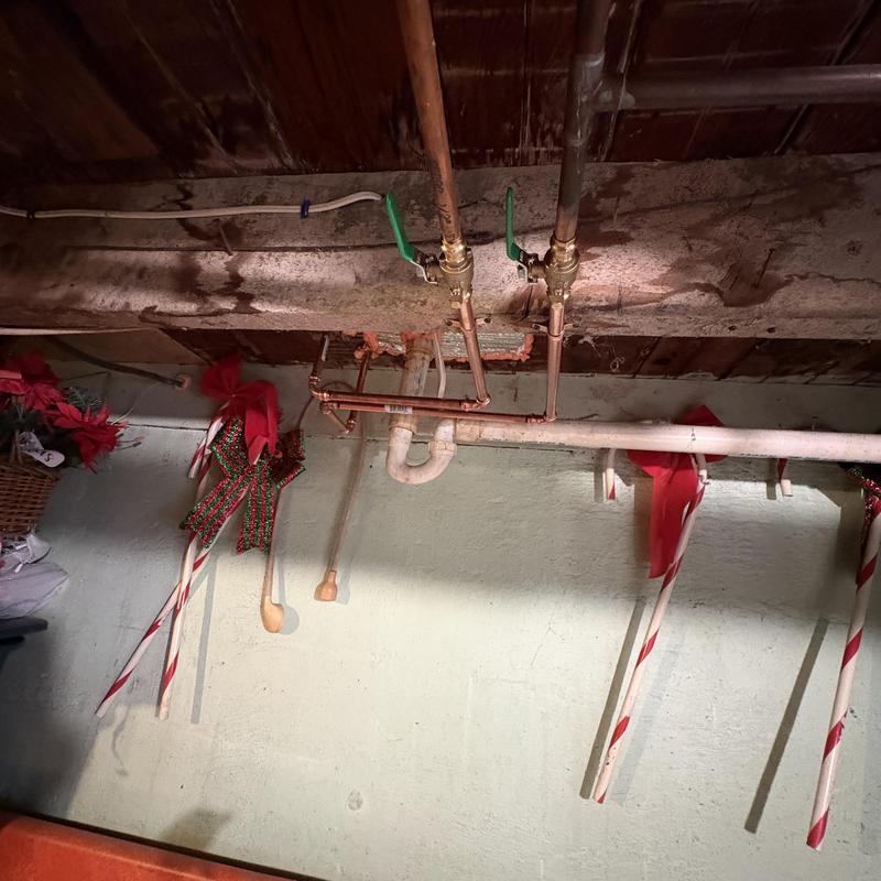 Half-inch copper shower supply lines with shutoffs