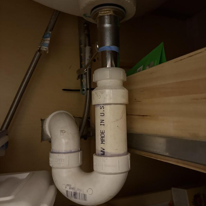 Laboratory sink pop-up drain assembly under cabinet