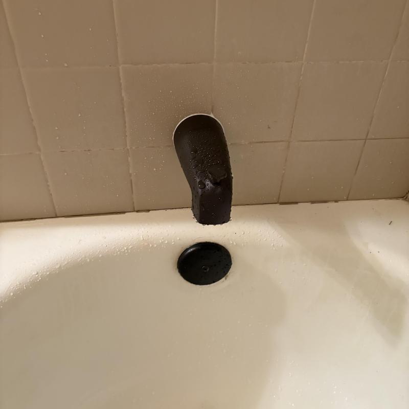 Tub spout diverter with matte black finish
