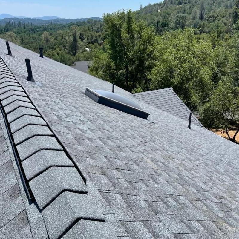 Gaf lifetime asphalt roof with skylight and vents