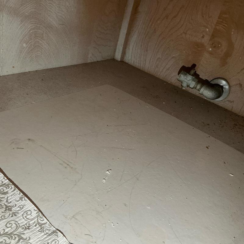 Gas emergency shut-off valve under cabinet, Fort Worth TX