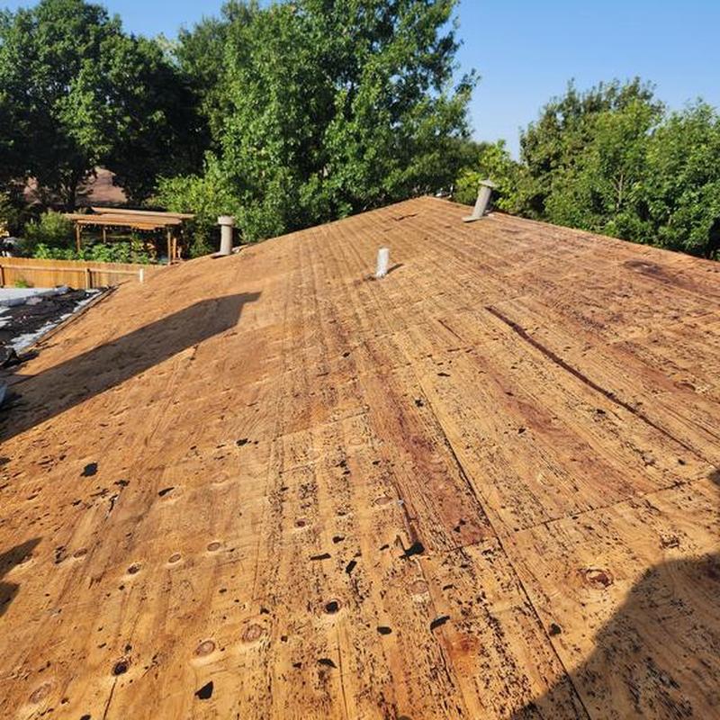 Roof decking removal on residential home roof