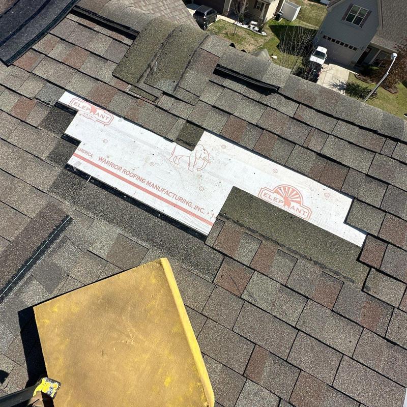 Asphalt shingles with roof underlayment installation