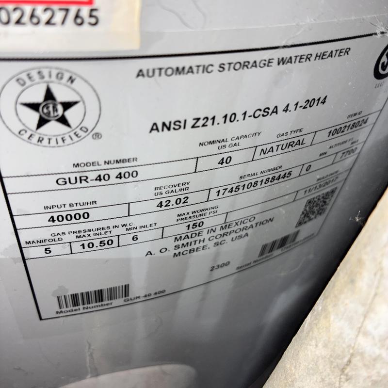 AO Smith 40-gallon natural gas water heater label