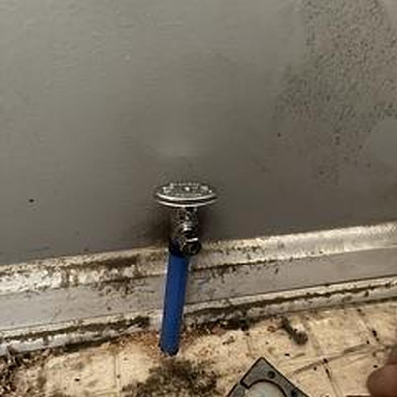 Ice maker valve with new quarter-turn shutoff near fridge