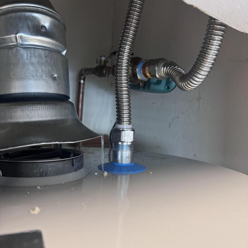 40-gallon propane water heater with venting and valve