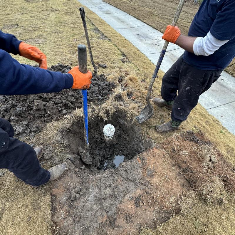 Clean out pipe excavation and repair in yard