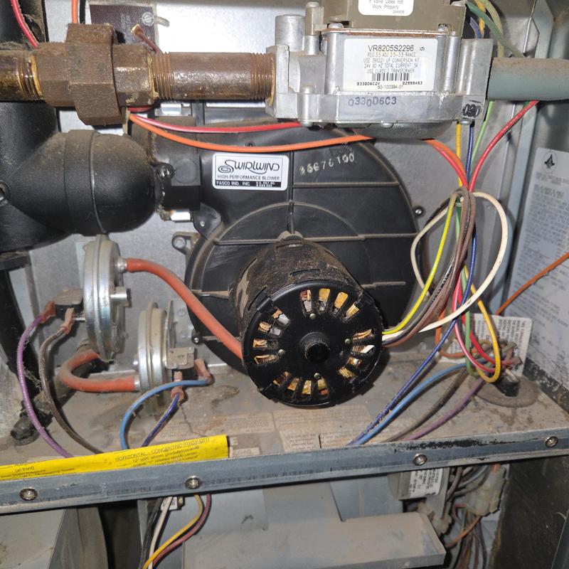 Rheem gas furnace inducer motor and blower assembly Rheem gas furnace inducer motor and blower assembly