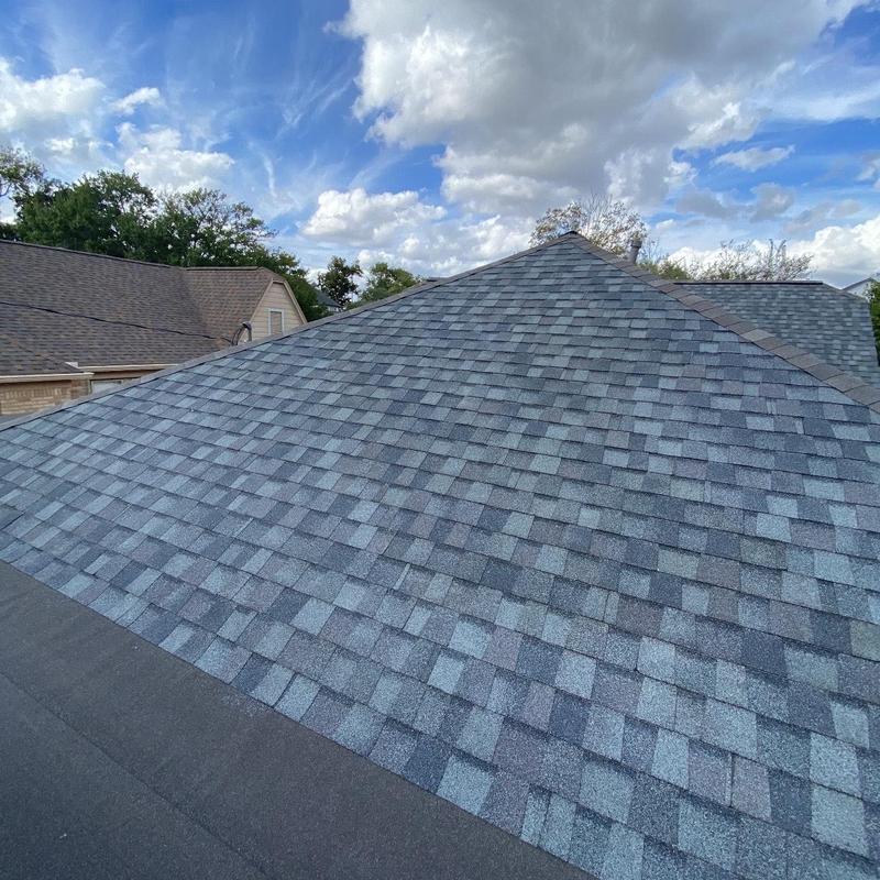 CertainTeed Landmark shingles on residential roof