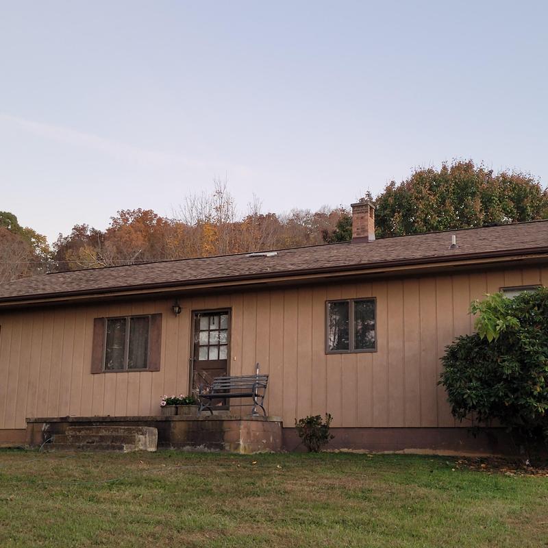 Morning Harvest Atlas shingles on brown residential roof