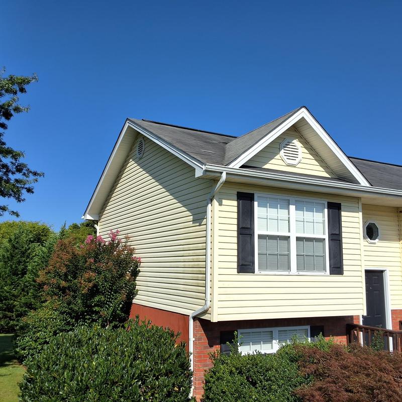 Black Shadow Atlas shingles on residential roof in Blountville