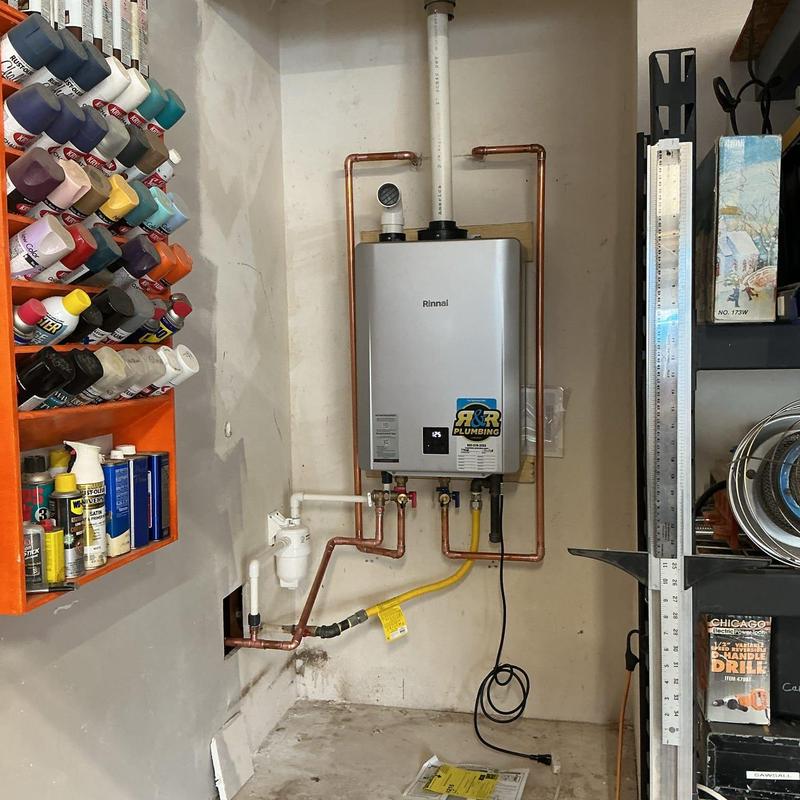 Rinnai tankless water heater with copper piping