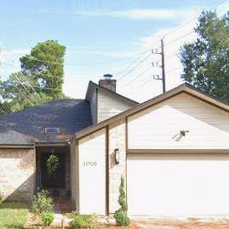 Asphalt shingle roof inspection on residential home in Katy TX