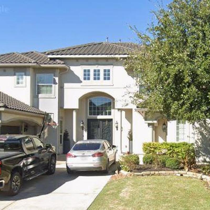 Tile roof inspection on residential home in Katy TX