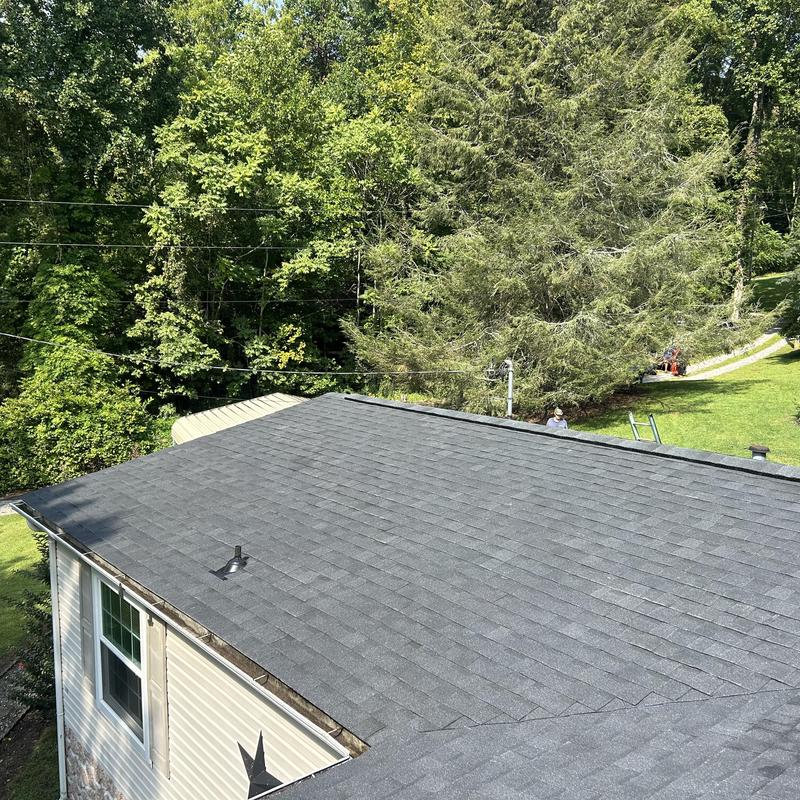 Black Shadow asphalt shingle roof on residential home