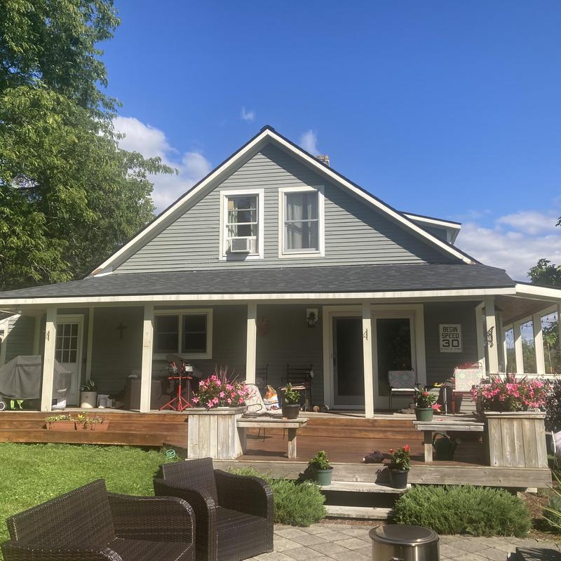 Asphalt shingle roof on residential home in Stowe, VT