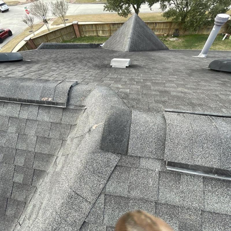 Architectural asphalt shingle roof with ridge and hip details
