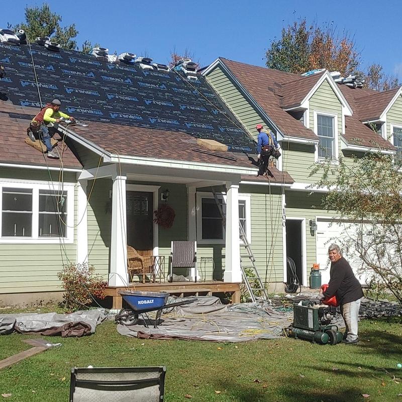 Asphalt shingle roof installation on Vermont home