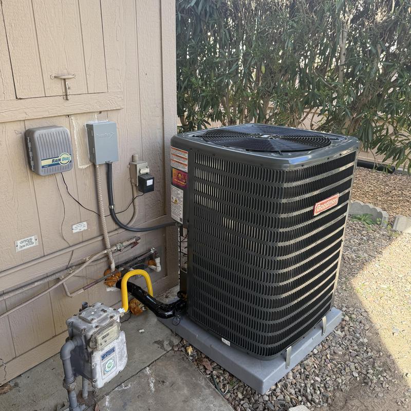 Goodman 3 Ton Condenser with Disconnect Box and Pad