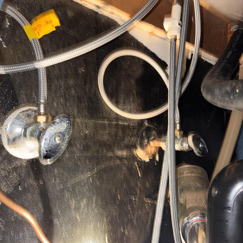 Kitchen dishwasher angle stop valves with fittings