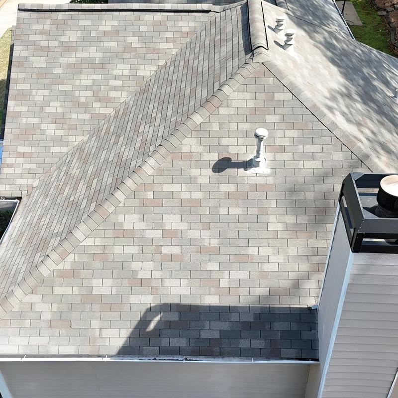 Asphalt shingle roof with no visible damage