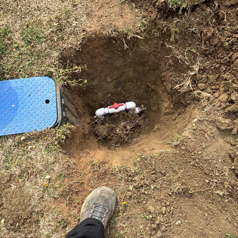 Water shut off valve with new customer shut off box installation