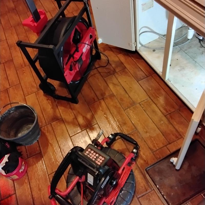 Kitchen drain pipe with 2-inch flexshaft chain knocker