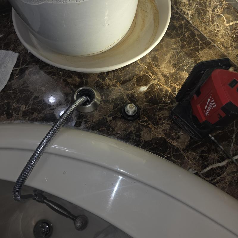 Roman tub diverter cartridge and installation tools