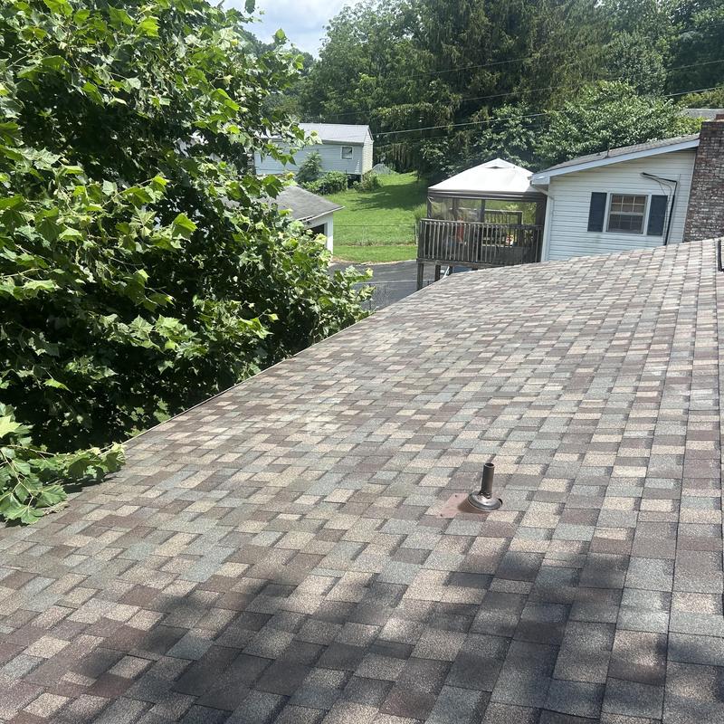 Majestic Shake shingle roof with vent pipe in Blountville