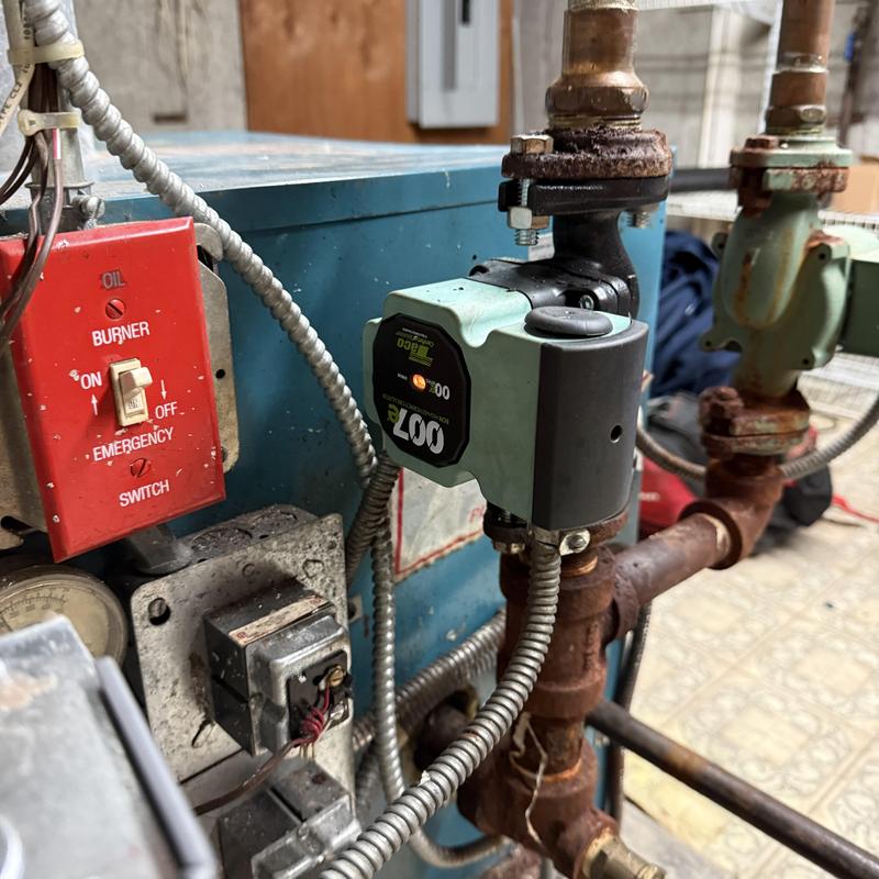 Boiler control valve with burner emergency switch