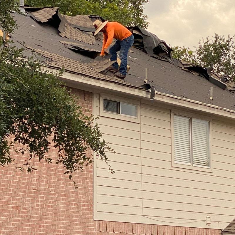 GAF Timberline HDZ shingle roof installation in progress