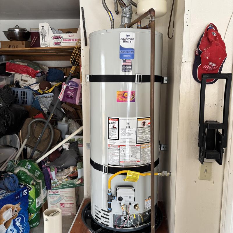 Bradford White 50-gal water heater with expansion tank