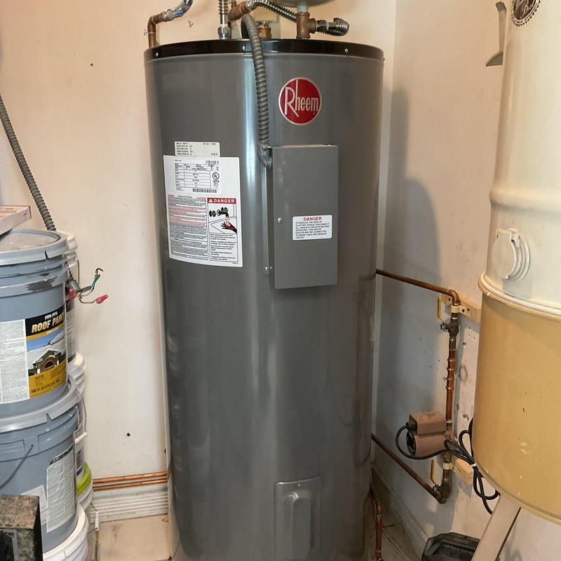 Rheem electric water heater with new elements and thermostats