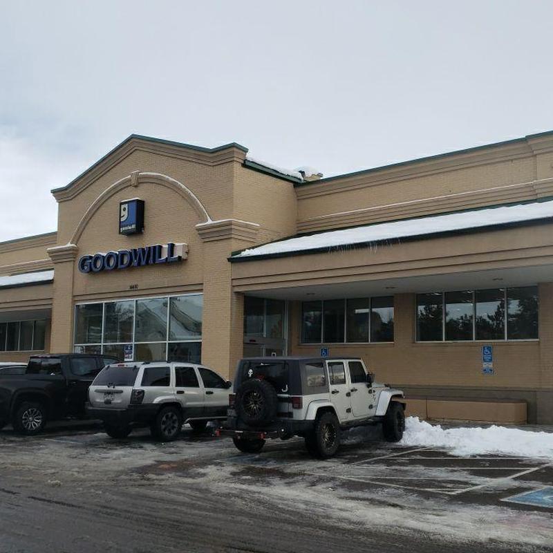 PVC roofing system showing cracking on Goodwill roof PVC roofing system showing cracking on Goodwill roof