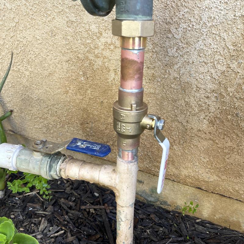 1-inch ball shut-off valve with hose bib installation