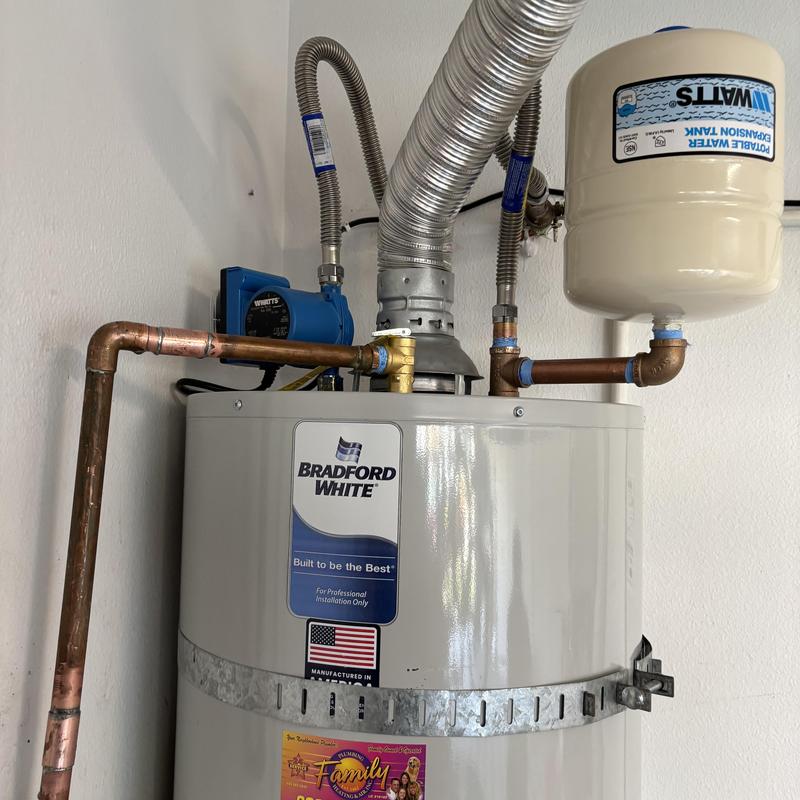 Bradford White 50-gal water heater with expansion tank