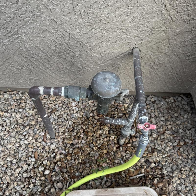 Pressure vacuum breaker assembly with valve and hose connection