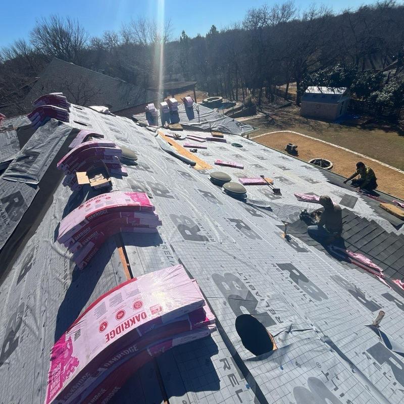 Owens Corning Oakridge shingle roof installation