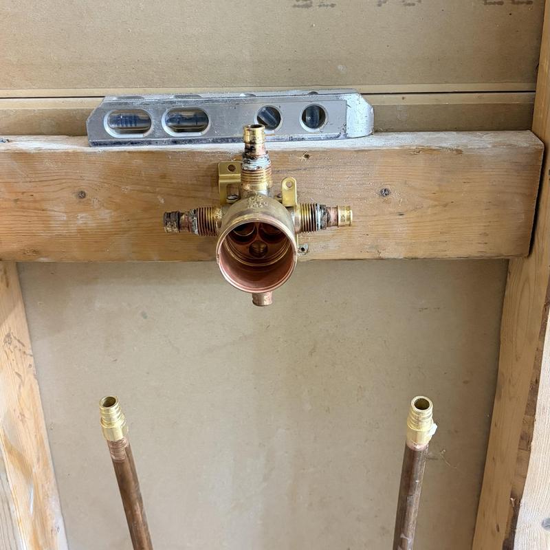 Delta single-handle shower valve body installation in wall stud