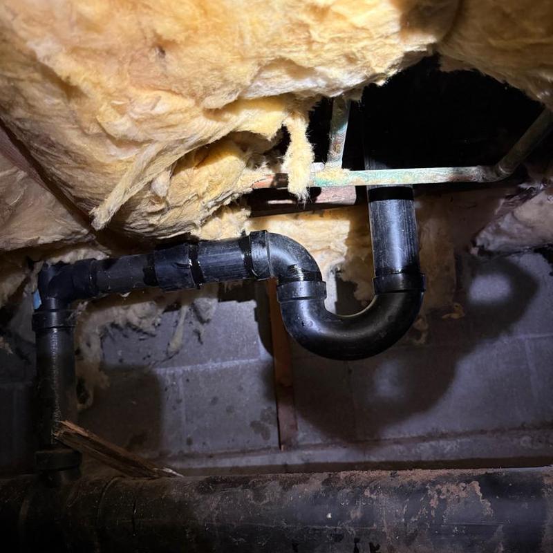 2” Shower strainer and P-trap plumbing installation