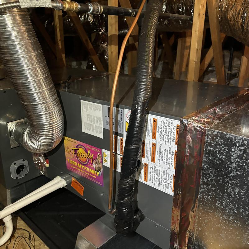 Goodman 4-ton horizontal gas furnace with venting Goodman 4-ton horizontal gas furnace with venting