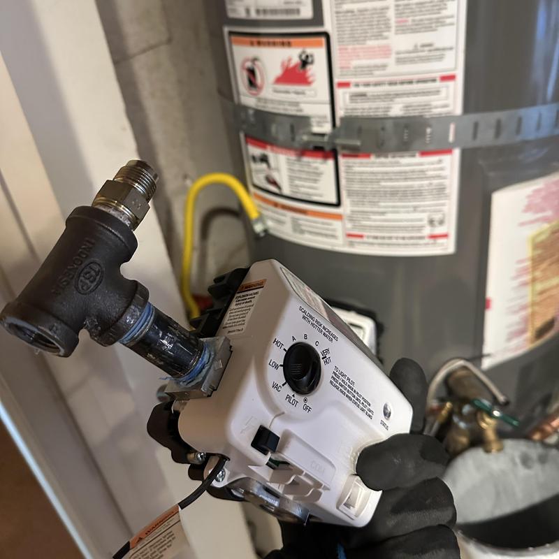 Gas control valve on water heater installation