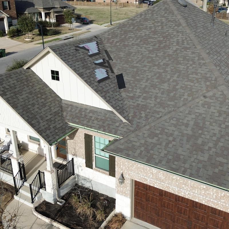 CertainTeed Landmark shingles with missing sections on roof